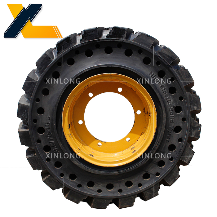 小裝載機及滑移鏟用實心午夜在线免费观看视频